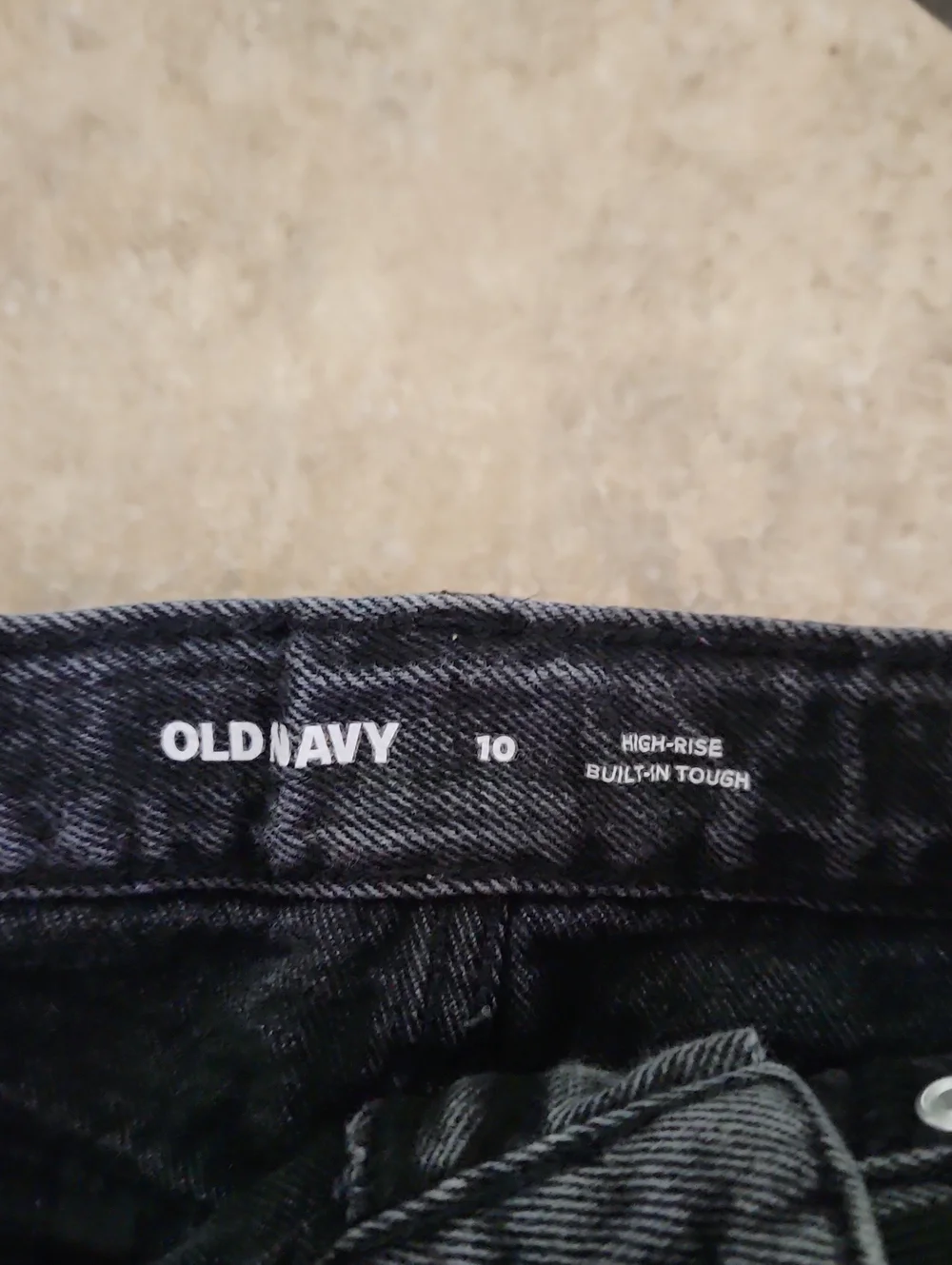 Old Navy Girls Two-Pack Denim Shorts — White & Black